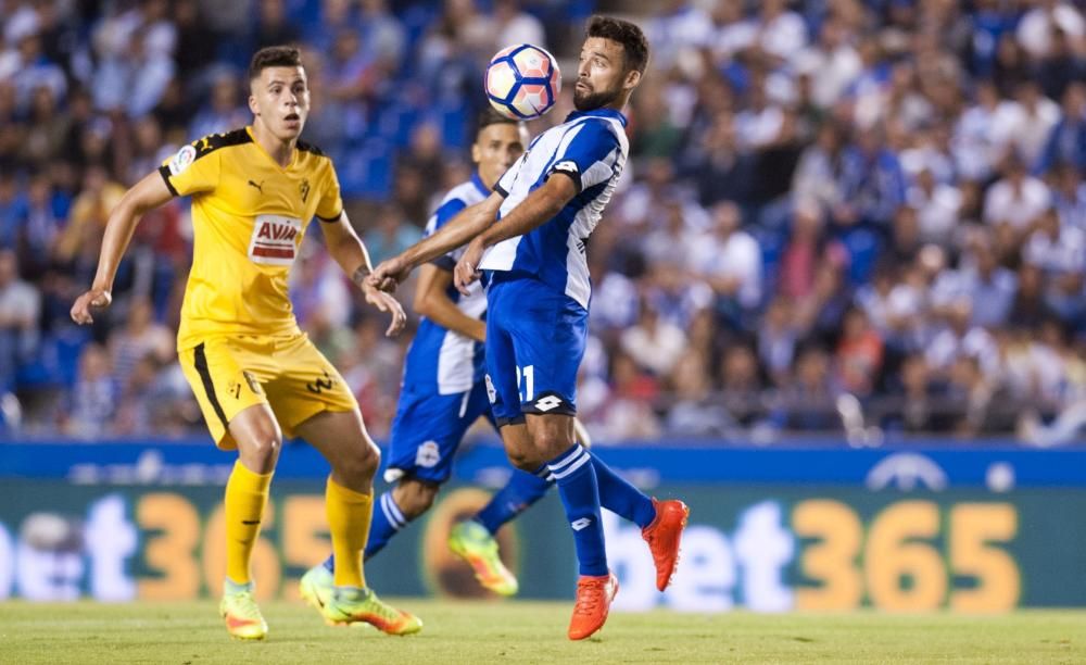 El Dépor sufre, pero gana al Eibar