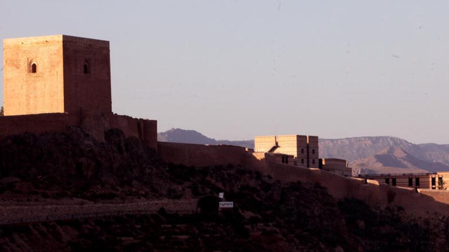 La muralla que rodea la Fortaleza del Sol.