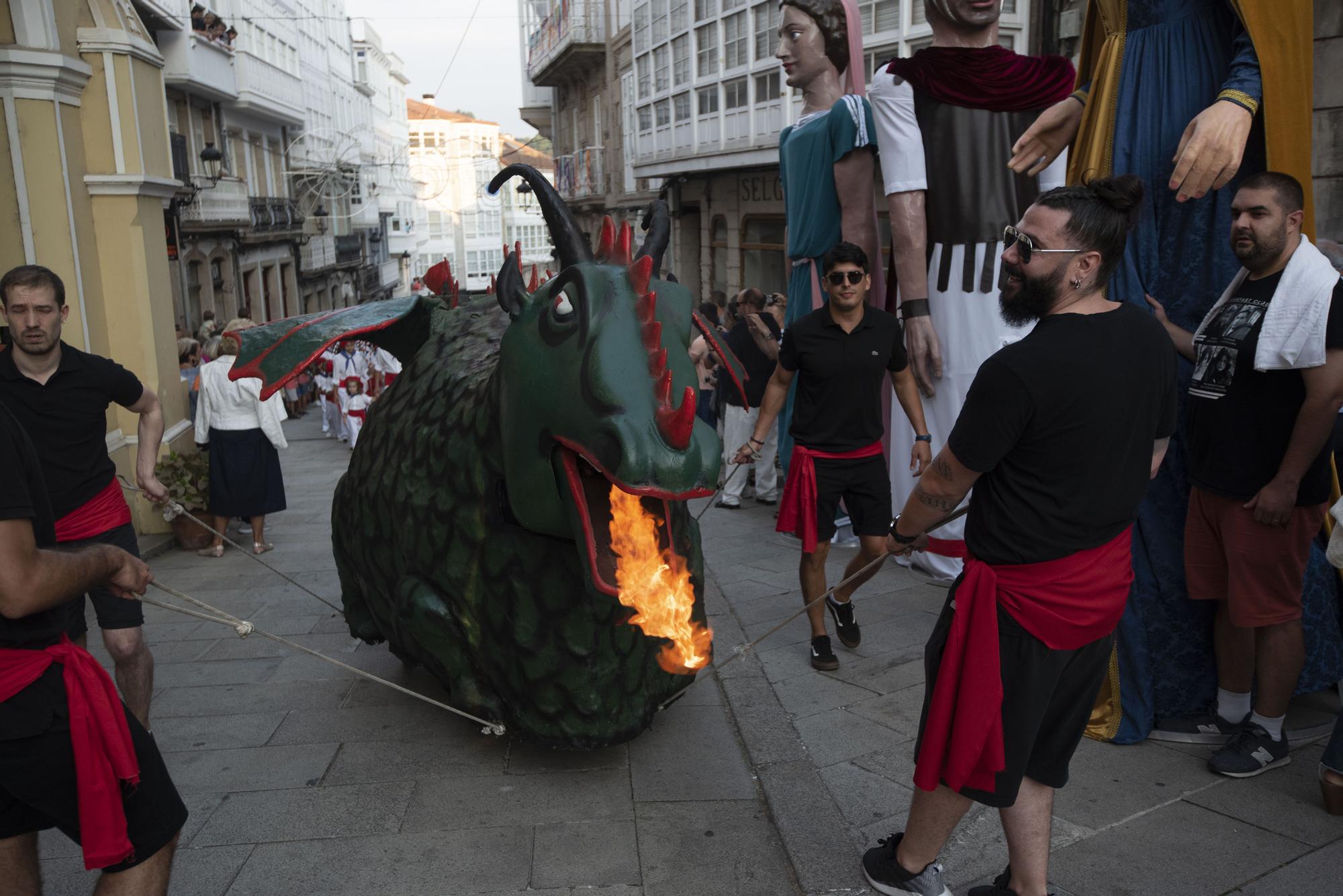 Nadia Calviño da el pregón de las fiestas de Betanzos