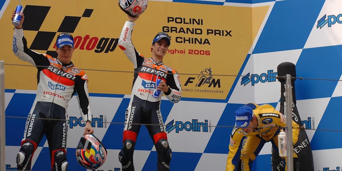 Pedrosa compartió podio en su primera victoria con Nicky Hayden y Colin Edwards