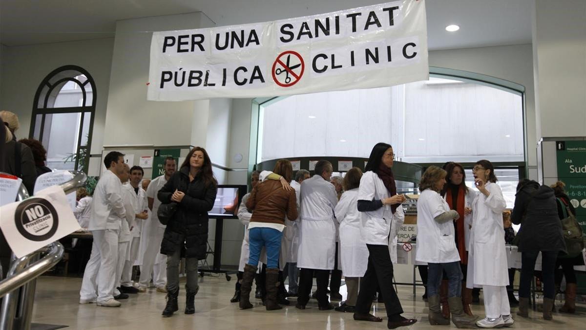 protesta en el hospital clinic