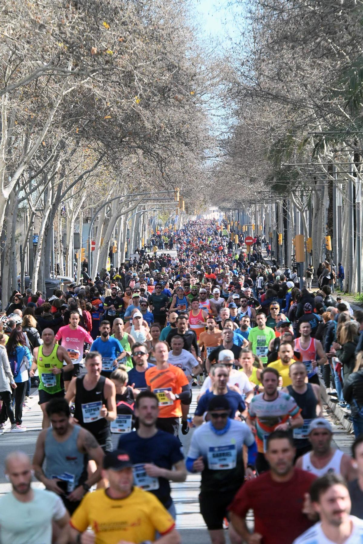 ¿Has participado en la Marató de Barcelona 2024? ¡Búscate en las fotos¡