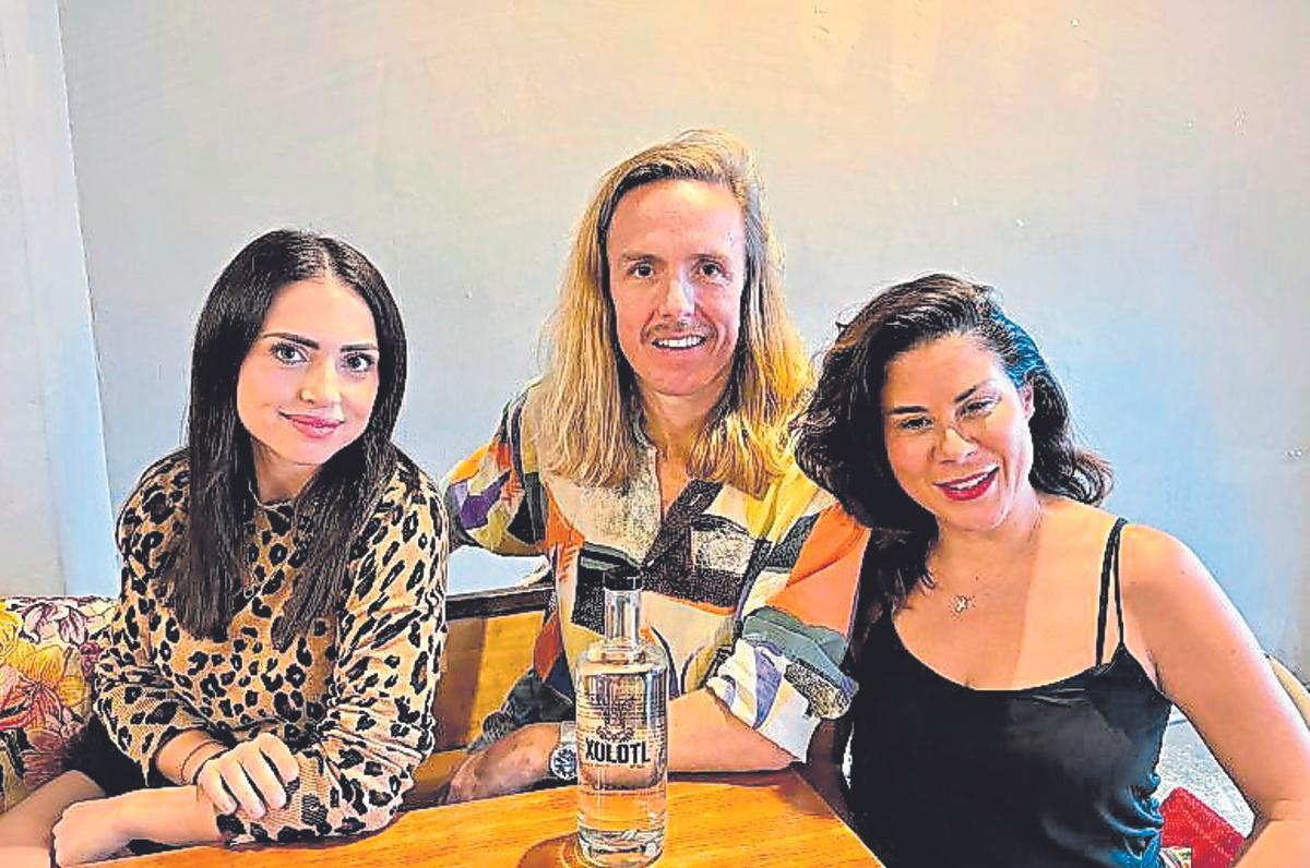 Laura Durn, Pablo López y Fernanda Arango