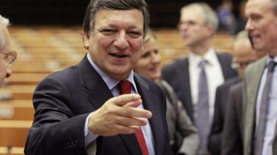 El presidente de la CE, José Manuel Durao Barroso, ayer en la sede del Parlamento Europeo. / olivier hoslet