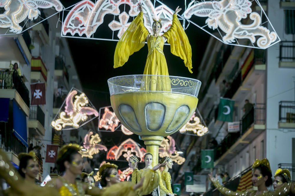 Altea vibra con los cristianos