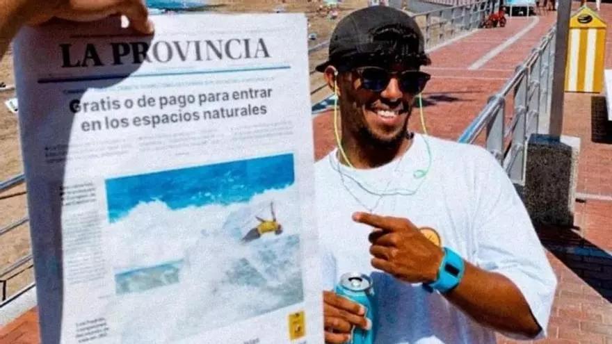 Muere el surfista Ayoub Adardour mientras pescaba en Lanzarote