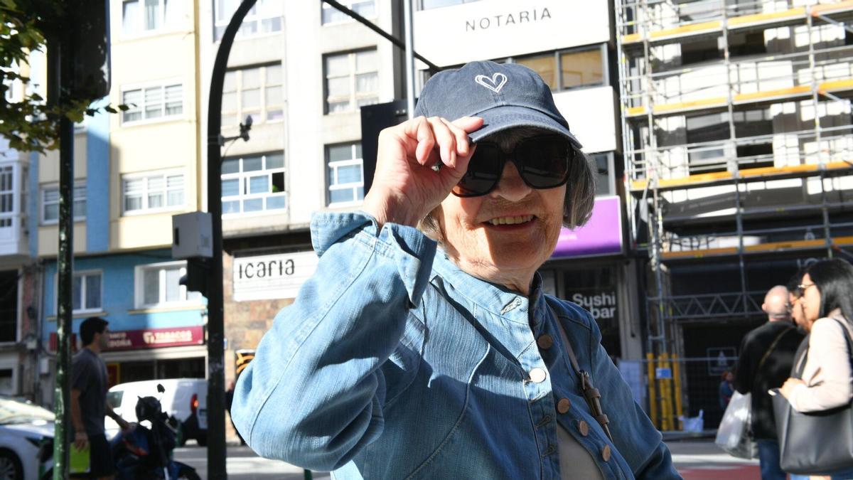 Lola Castro, vecina de Cuatro Caminos desde hace 50 años: "Estos precios en los pisos no son normales"