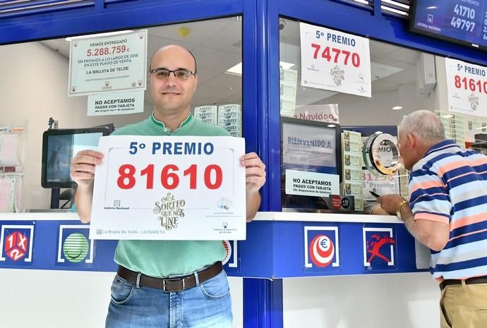 22/12/2019 TELDE.  Lotería de Navidad en Telde. CC El Mirador administración El Mirador y en CC La Mareta la administración La Brujita.  Fotógrafa: YAIZA SOCORRO.  | 22/12/2019 | Fotógrafo: Yaiza Socorro