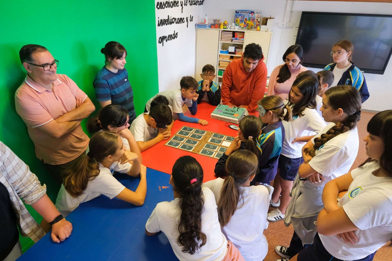 Alumnado del CEIP Los Giles en un taller de gamificación y juegos inclusivos de la ULPGC