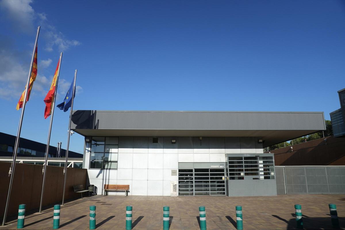 Archivo - Exterior del Centro Penitenciario de Mas d’Enric, a 12 de noviembre de 2025, en Tarragona, Catalunya (España).