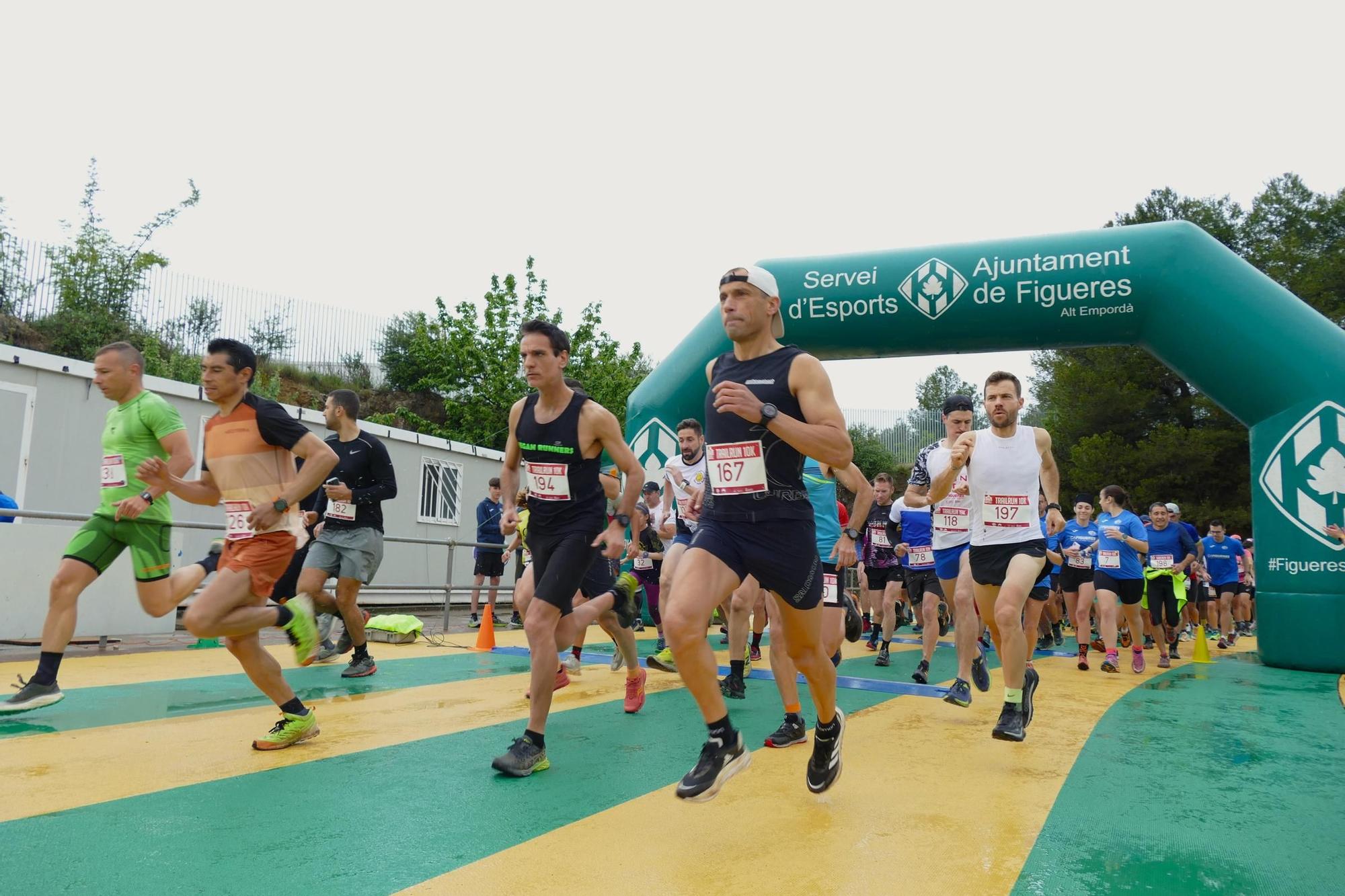 Unes 400 persones participen a la XVII Run Castell de Figueres