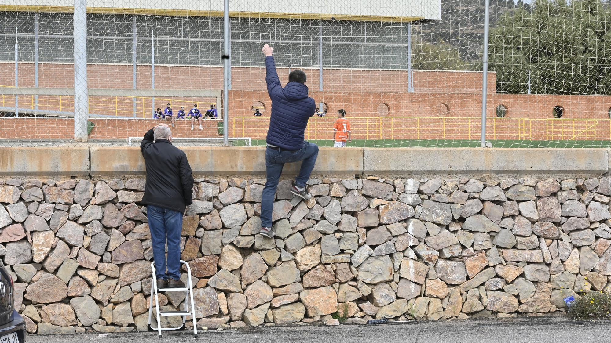 Así ha vuelto el fútbol base en Castellón