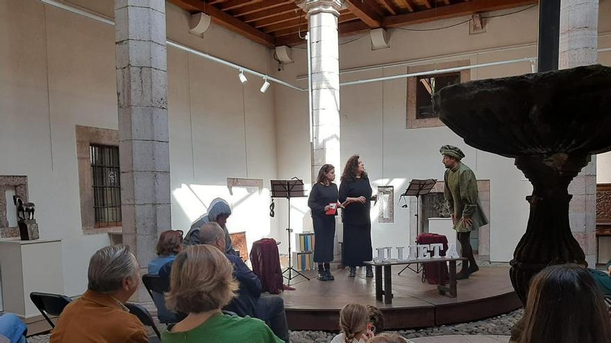 Intensa jornada dominical en Grado: teatro, certamen de la escanda y mercado semanal