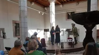 Intensa jornada dominical en Grado: teatro, certamen de la escanda y mercado semanal