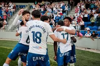 Partido de Primera RFEF CD Tenerife-Arenas
