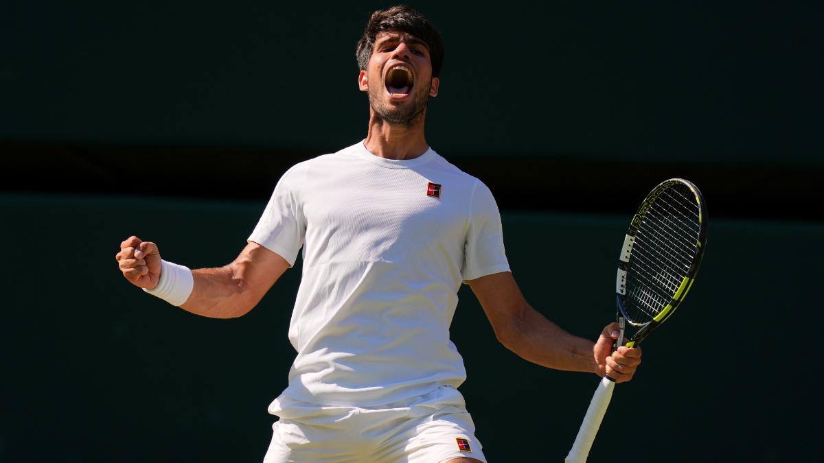 Alcaraz celebra el pase a la final