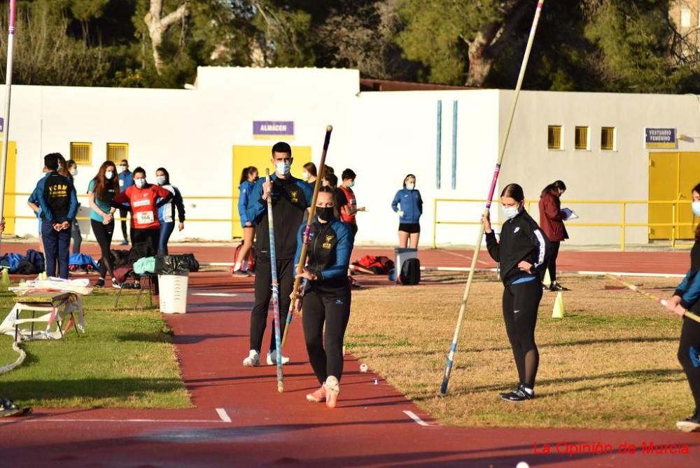 Control federativo de atletismo en Cartagena