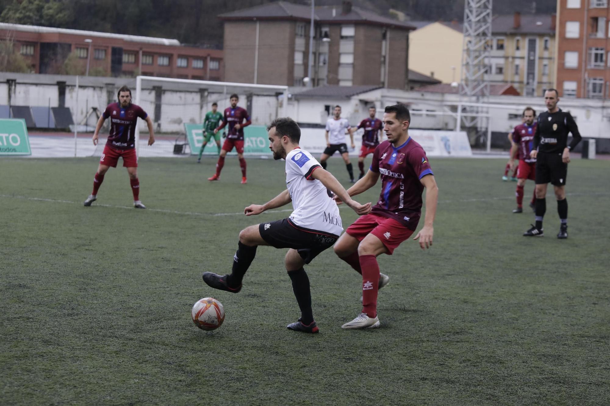 Las imágenes de la primera jornada de año en Tercera División