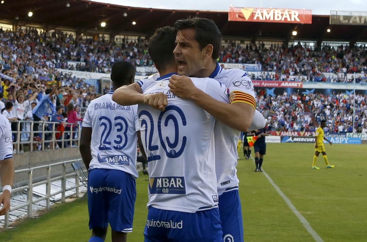 Las mejores imágenes del triunfo del Real Zaragoza sobre el Oviedo por 1-0