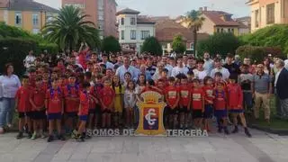 Noreña, pletórica, celebra el ascenso a Tercera Federación del Condal Club de Fútbol: "Una gesta que ya ha quedado grabada con letras de oro"