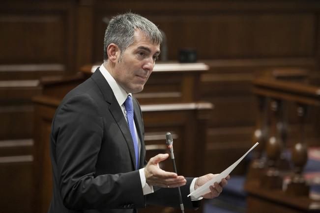 18/04/2017.CANARIAS POLITICA.Pleno del Parlamento de Canarias..Fotos: Carsten W. Lauritsen