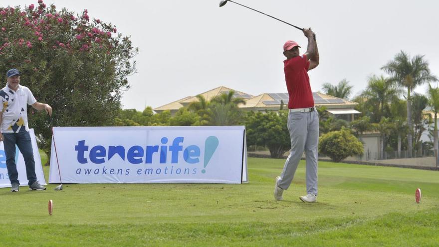 Imagen de un torneo de golf disputado en uno de los ocho campos de Tenerife.