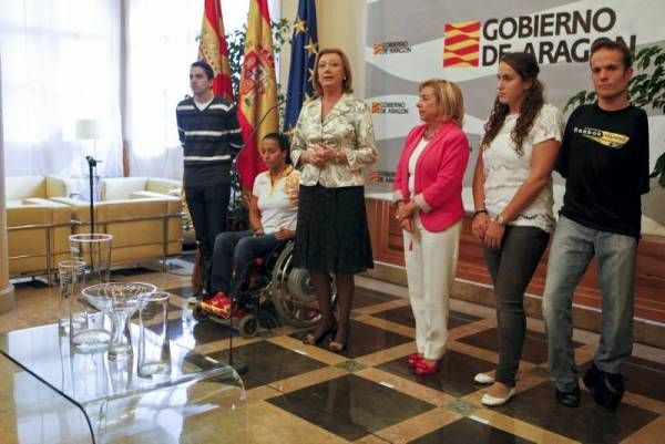 Fotogalería: Recibimiento a los paralímpicos aragoneses