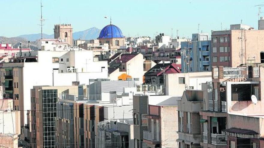 Edificios situados en el centro de Elche, en el entorno de la basílica de Santa María.