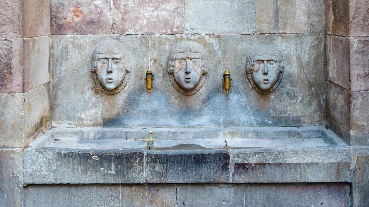 Unas icónicas e históricas fuentes de Barcelona que ya deberías conocer.