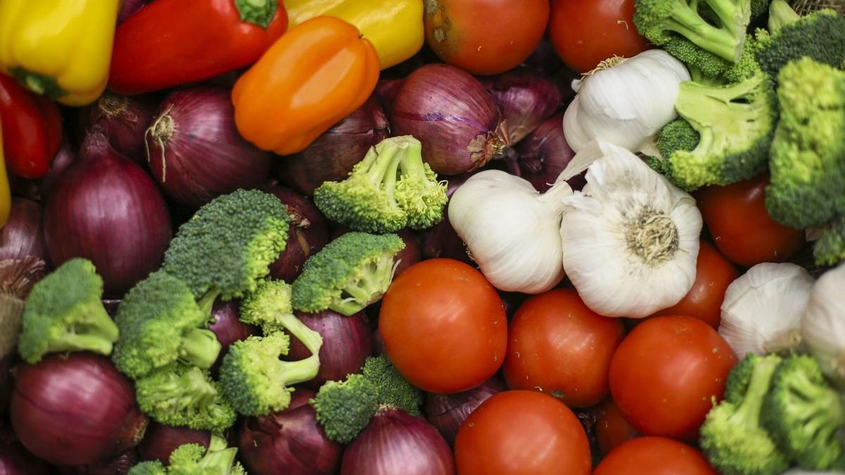 Verduras en un mercado.