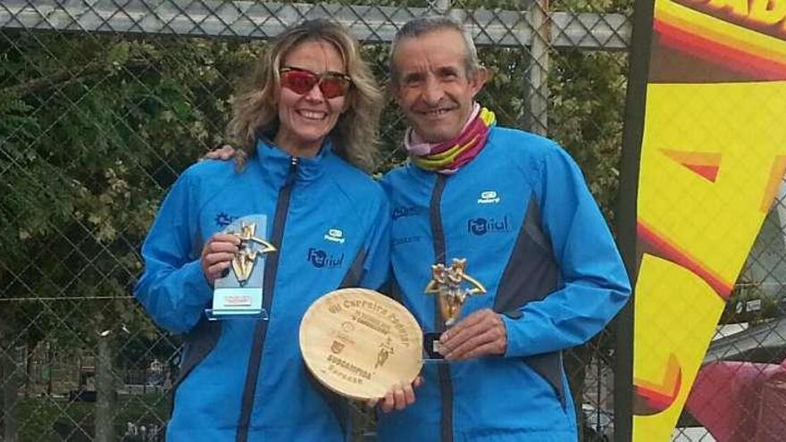 Los dos corredores de Benavente Atletismo.