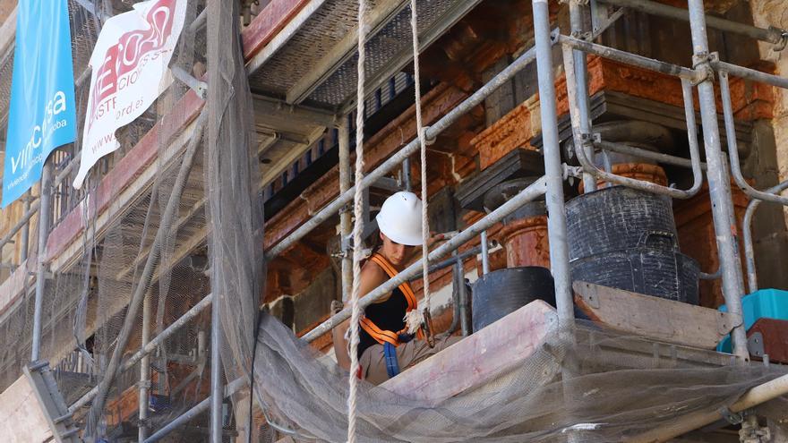 Vimcorsa recibe 25 solicitudes para acceder a las ayudas de rehabilitación de fachadas