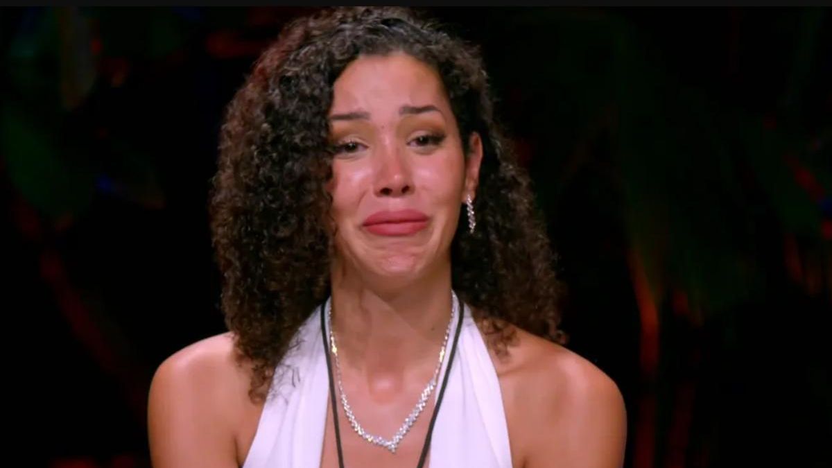 Bayan llorando