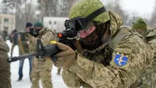 Qué es la ley marcial impuesta en Ucrania y por qué se le tiene tanto miedo