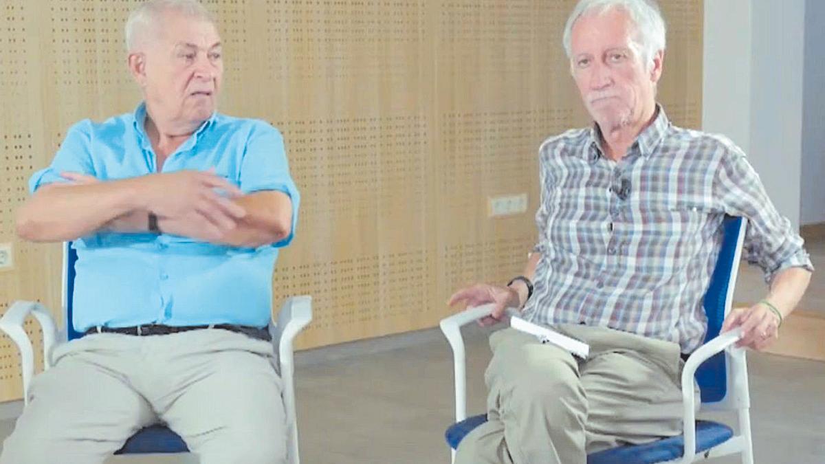 Dos de los participantes que han participado en el video de la Federación de Mayores de Murcia
