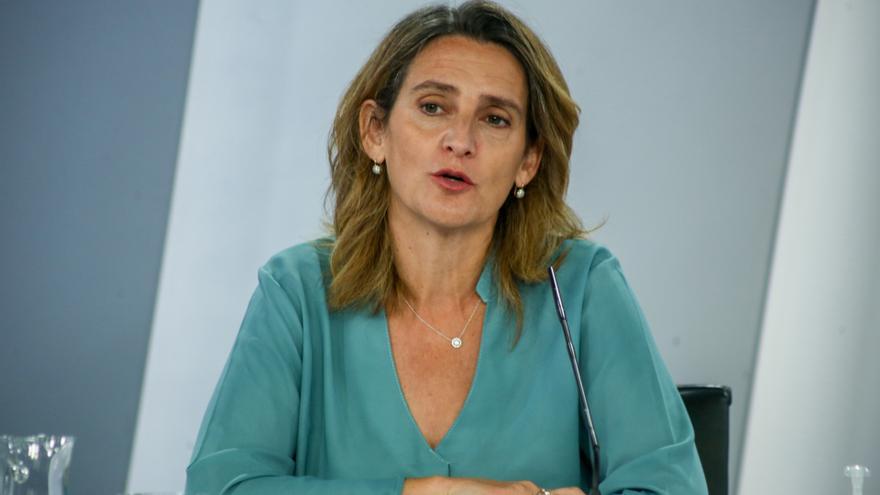 La vicepresidenta tercera y ministra para la Transición Ecológica y el Reto Demográfico, Teresa Ribera, comparece en una rueda de prensa tras una reunión del Consejo de Ministros en Moncloa, a 3 de agosto de 2021, en Madrid, (España). El Gobiern