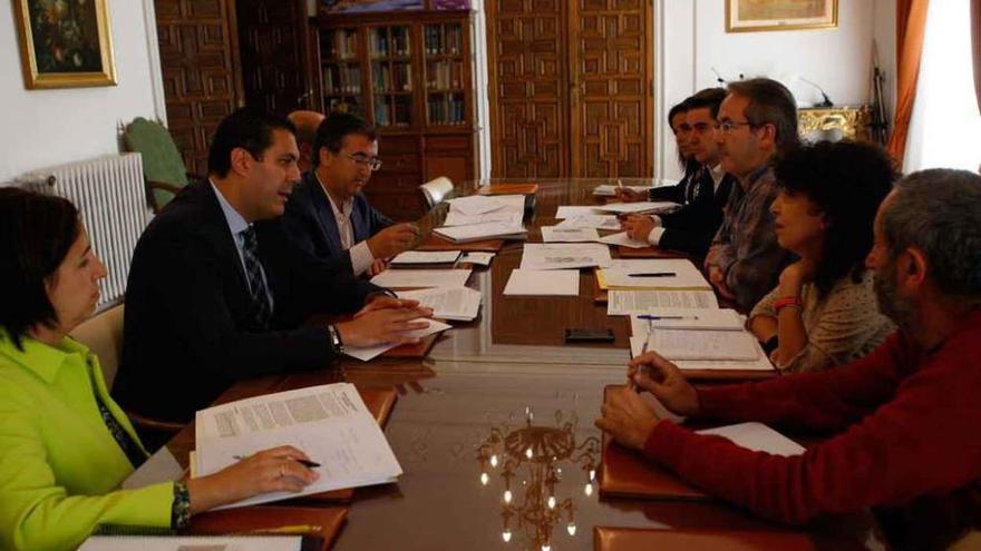 El Ayuntamiento tiene el anteproyecto del Centro Cívico que cofinanciará la Junta