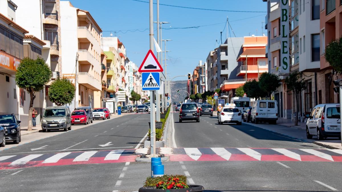 La avenida Mediterráneo de Teulada es una de las calles donde se ha implantado la ORA