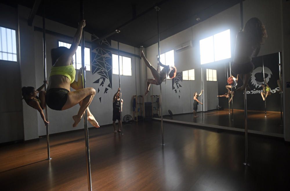 Clase de Pole Dance en Murcia