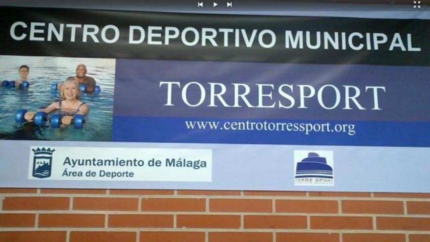 IU respalda a los usuarios que piden otro gestor en la piscina de Puerto de  la Torre - La Opinión de Málaga