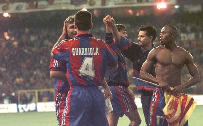 Guardiola, con Stoixckov, Amunike y Mourinho