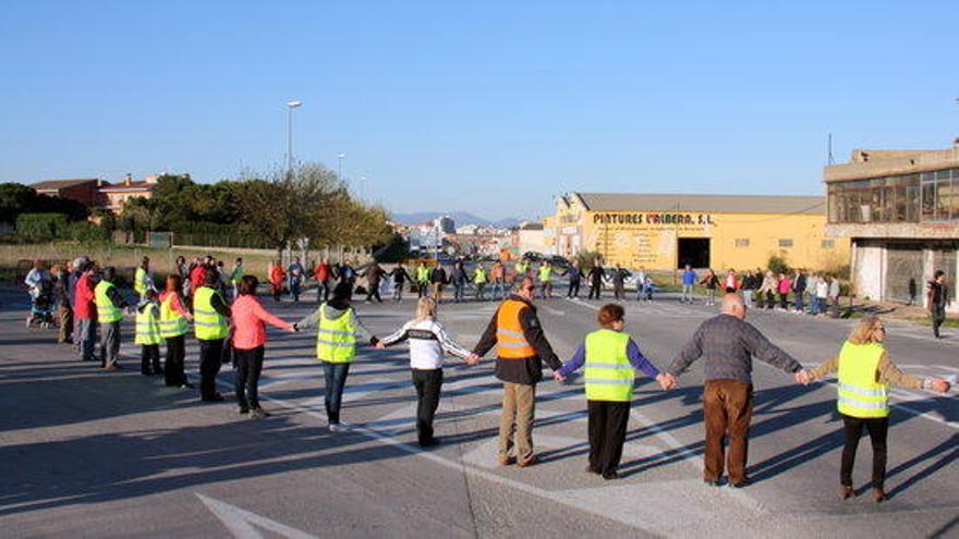 Els veïns han reclamat la rotonda amb insistència.