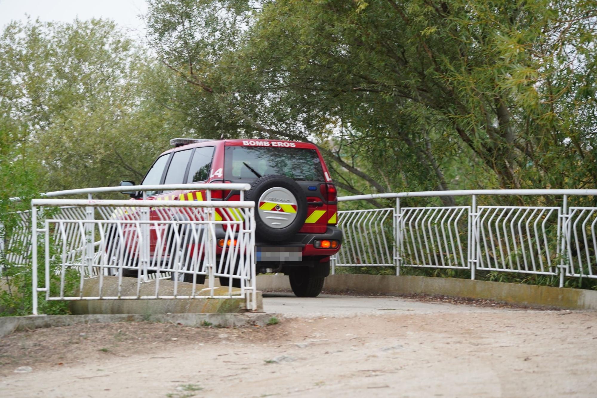 GALERÍA | Operativo de rescate del cuerpo de un hombre en el río Duero (Zamora)