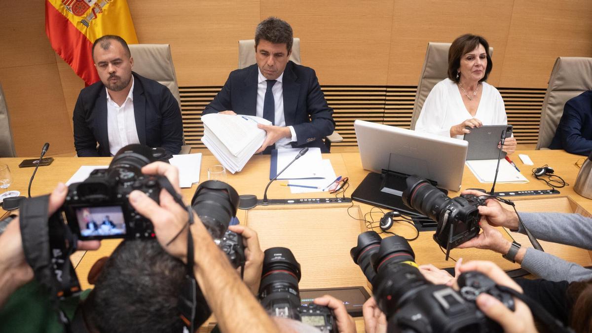 El PSOE se querella contra Mazón ante el Supremo por falso testimonio ante la comisión de la dana en el Congreso