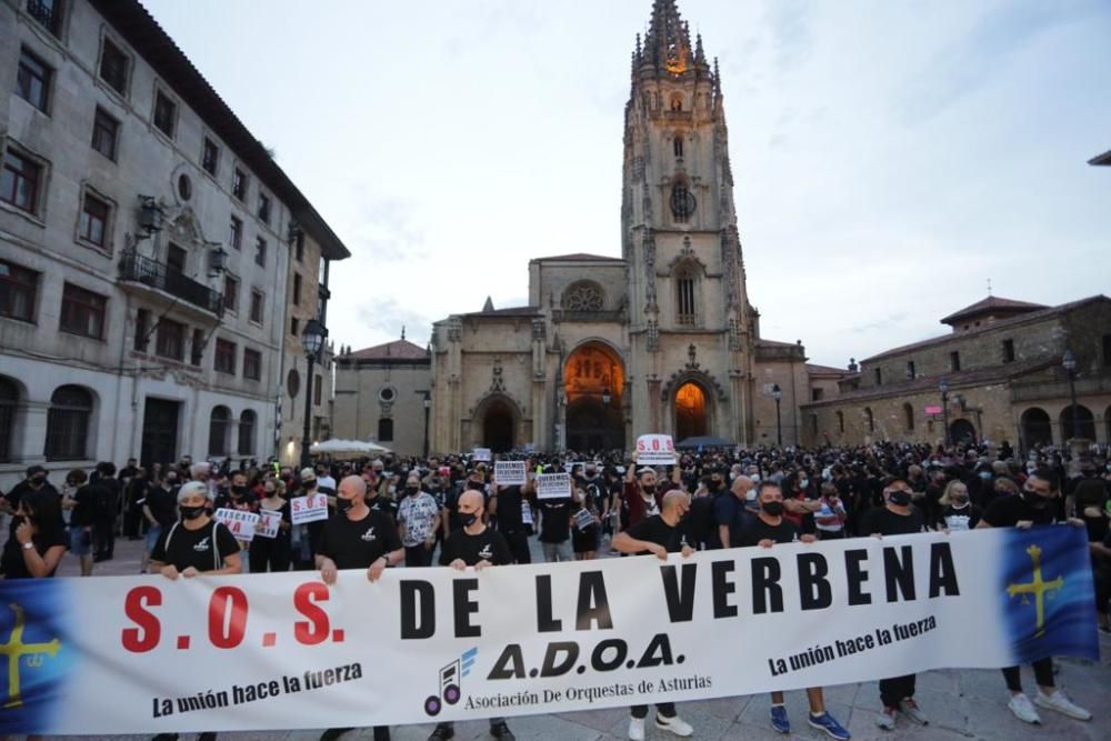 Los trabajadores del espectáculo y los eventos piden en Oviedo ayudas para su sector