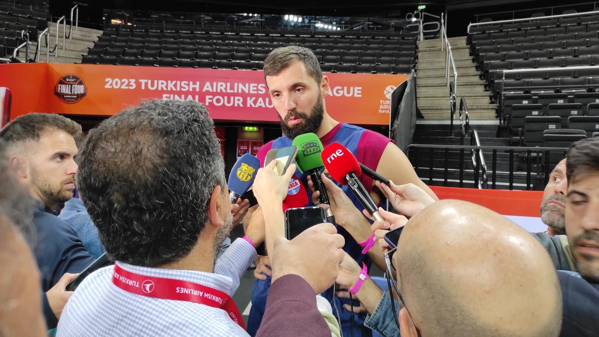 Mirotic volvió a apuntar su deseo de seguir pero no lo dijo del todo seguro