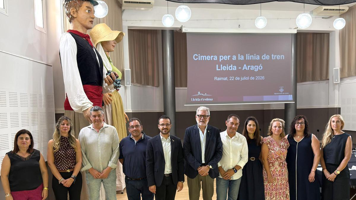 Los municipios implicados en la mejora de la línea ferroviaria entre Lleida y Monzón han celebrado una nueva reunión para avanzar en una propuesta común que permita reforzar el servicio y adaptarlo a las necesidades reales del territorio.