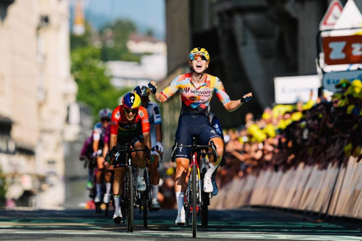 Lorena Wiebes triunfa en Lausana.