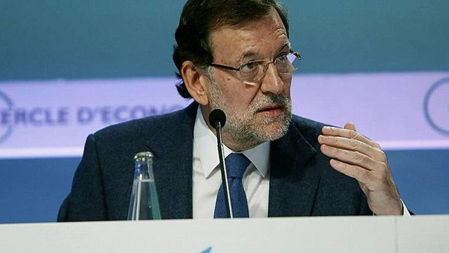 Rajoy, abierto a reformar la Constitución pero sin sacar &quot;conejos de la chistera&quot;