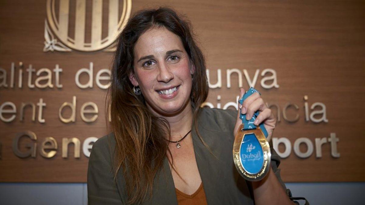 Erika Villaécija durante su despedida de la natación